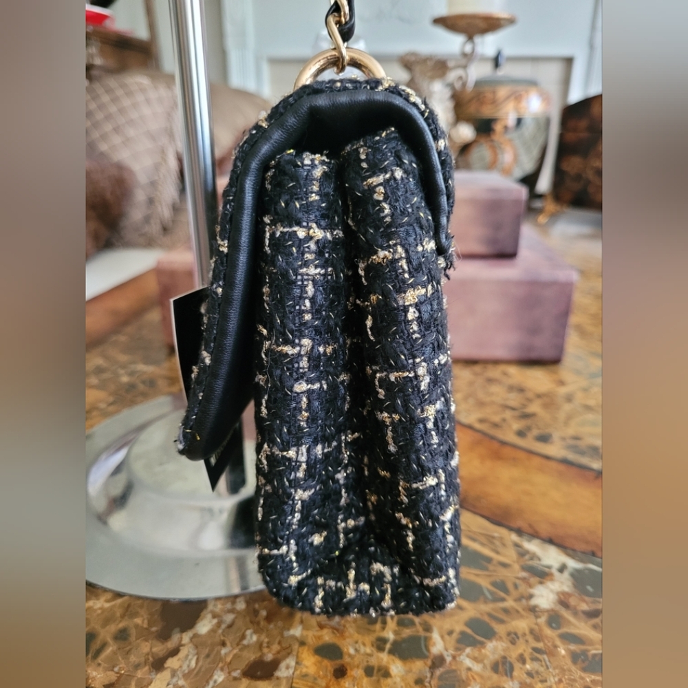 Badgley Mischka Black and Gold Tweed Bag - Picture 3 of 10